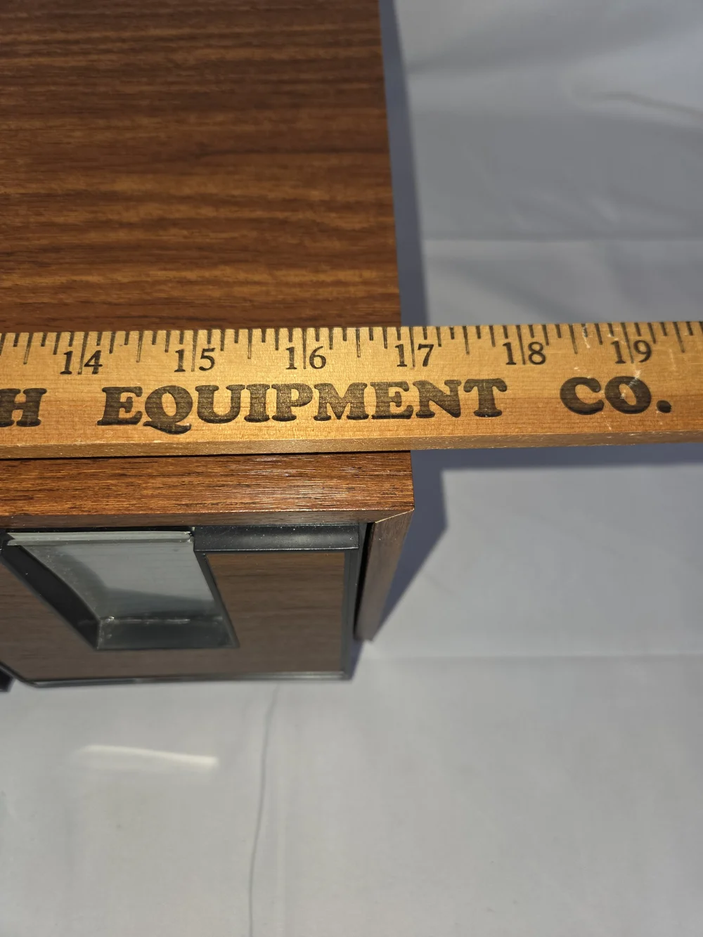90 Cd's...Vintage 3-Drawer Woodgrain Media Organizer in Brown..